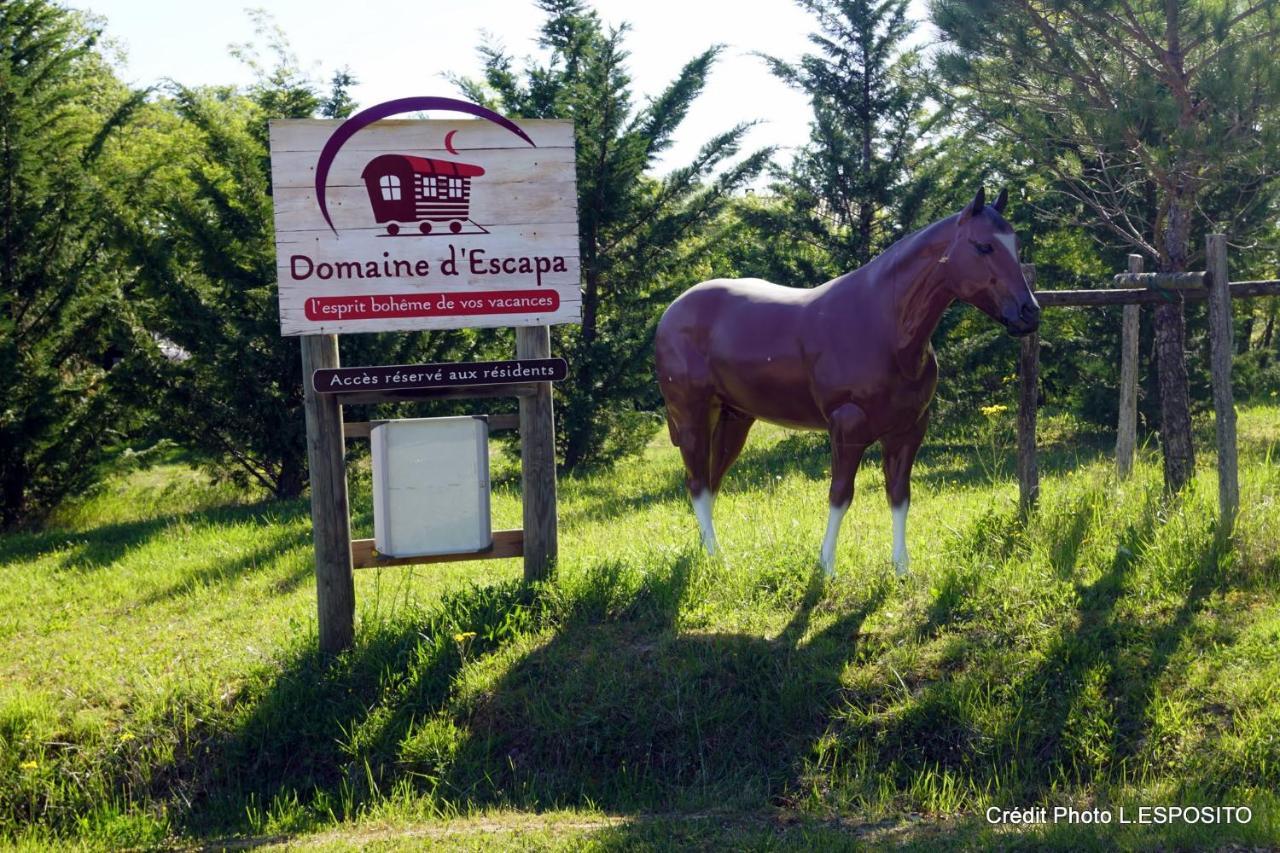 Hotel Domaine D'Escapa Estipouy Exterior foto